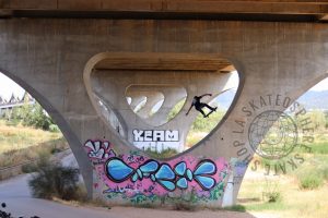 Halfpipe skate spot