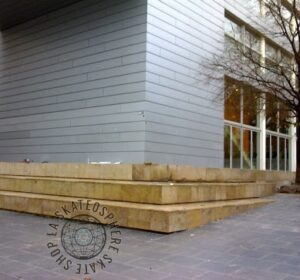 Macba big 3 skate spot